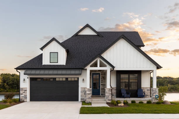 Best Commercial Roofing Services  in Montpelier, OH